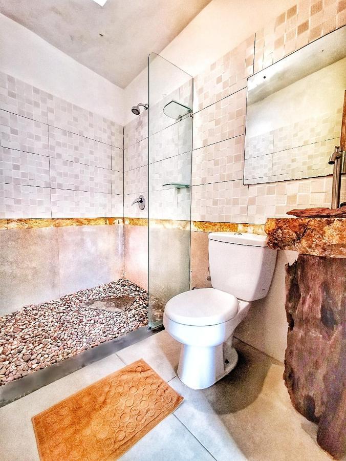 Cornerstone Bali Coworking Hostel Canggu  Bagian luar foto
