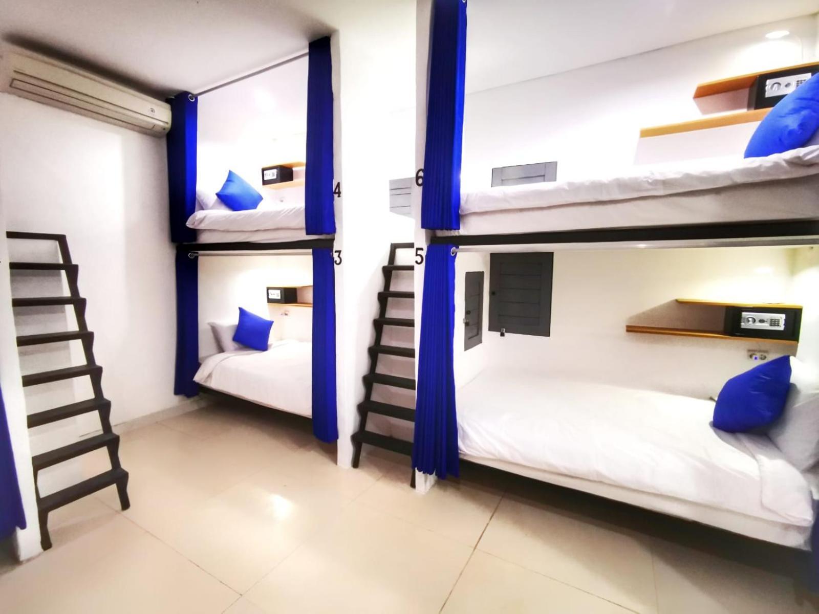 Cornerstone Bali Coworking Hostel Canggu  Ruang foto